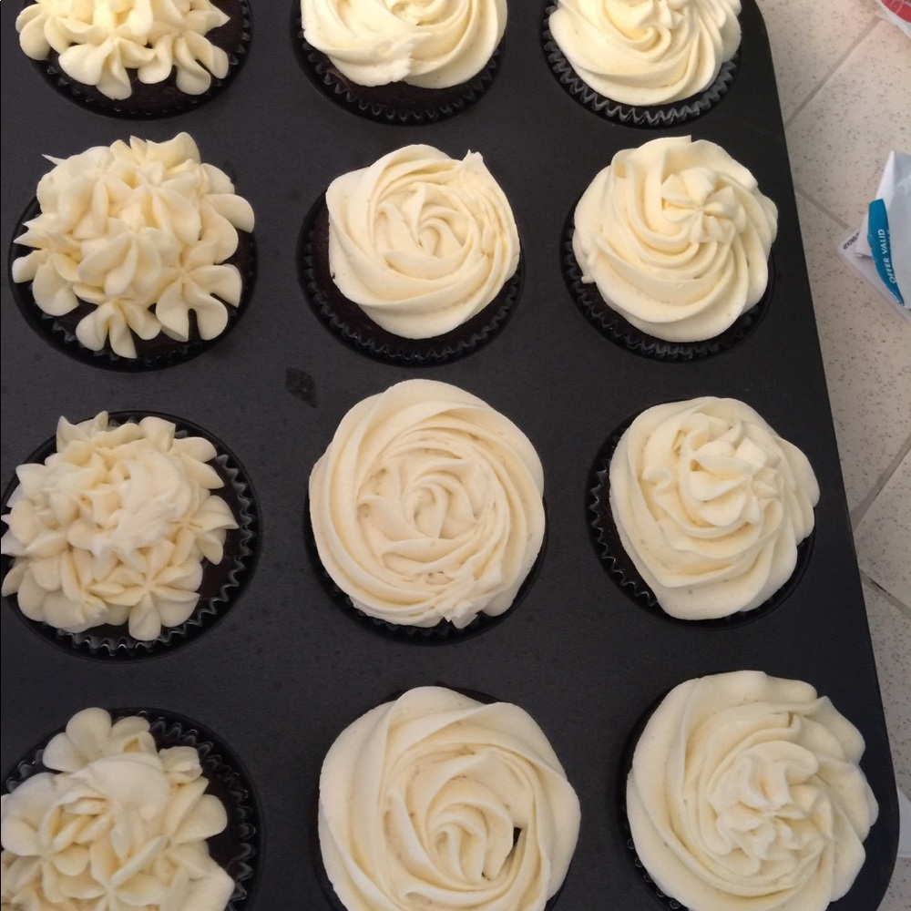 Meet your Posher, Diana